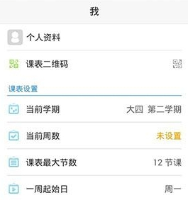 四十多万的全款大奔被烧成车架，车主很淡定合影